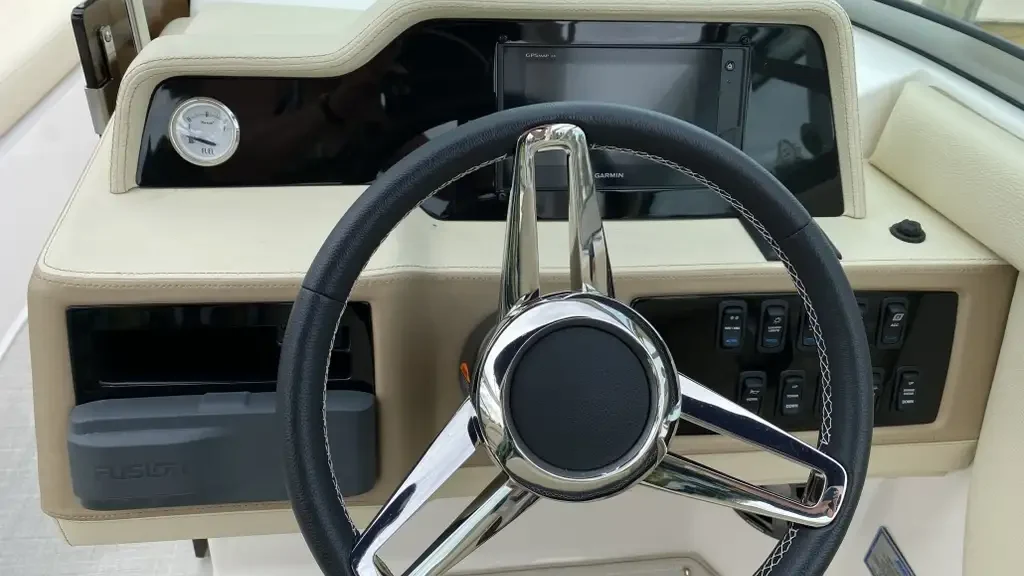 Regal 26 OBX 300hp Rental Boat Cockpit - Amy's Boat Rental Cape Coral Florida